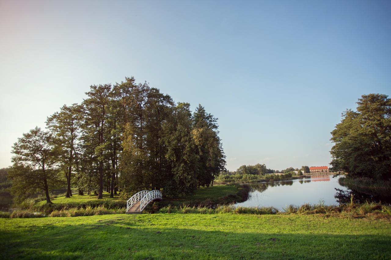 Pakruojis Manor'S Palace Boutique Hotel Buitenkant foto